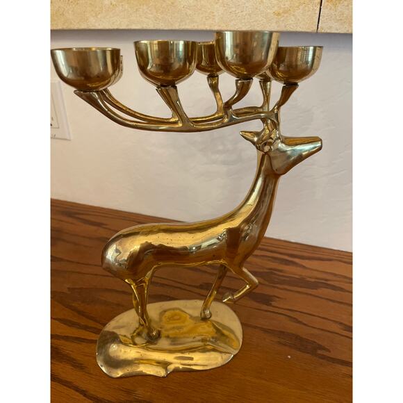 Vintage brass reindeer candle holder - Picture 3 of 6